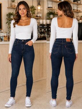 Levi’s 721 High Rise Skinny Jeans Dark Wash Stretch Denim Women’s 24x30 NWT